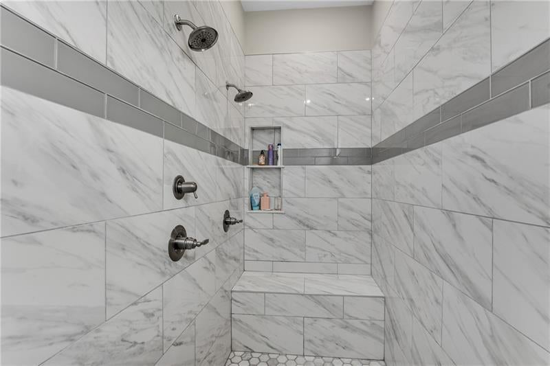 Braselton, Georgia, 30517, United States, 4 Bedrooms Bedrooms, ,5 BathroomsBathrooms,Residential,Active,1993613