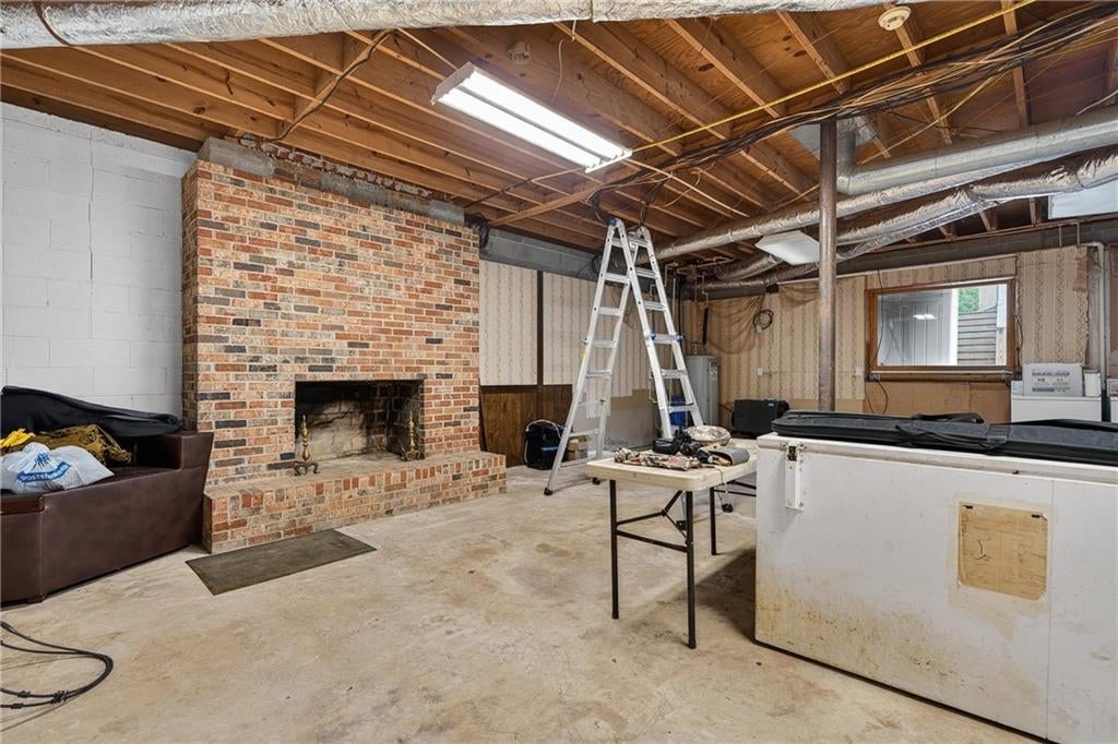 Dahlonega, Georgia, 30533, United States, 5 Bedrooms Bedrooms, ,4 BathroomsBathrooms,Residential,Active,2044539