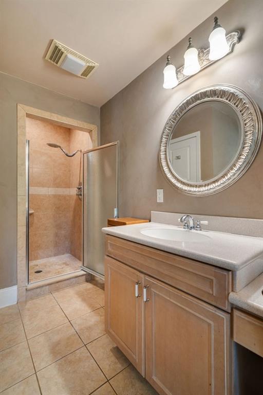 Ellijay, Georgia, 30536, United States, 3 Bedrooms Bedrooms, ,3 BathroomsBathrooms,Residential,Active,1953416