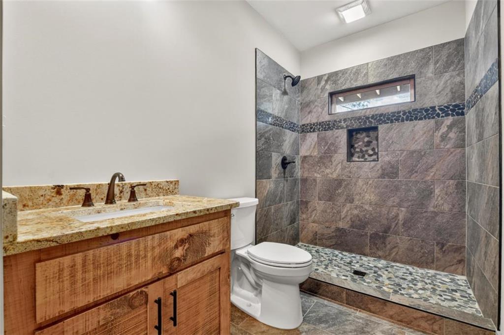 Ellijay, Georgia, 30540, United States, 4 Bedrooms Bedrooms, ,3 BathroomsBathrooms,Residential,Active,1972201