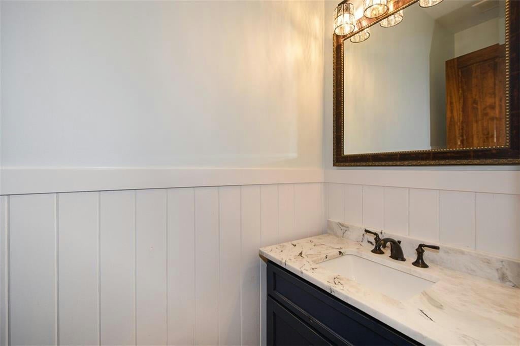 Waleska, Georgia, 30183, United States, ,5 BathroomsBathrooms,Residential,Active,1704235