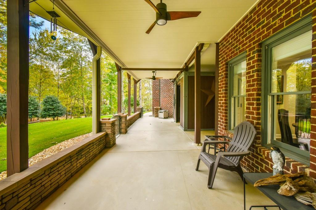 Hoschton, Georgia, 30548, United States, 5 Bedrooms Bedrooms, ,6 BathroomsBathrooms,Residential,Active,2011432