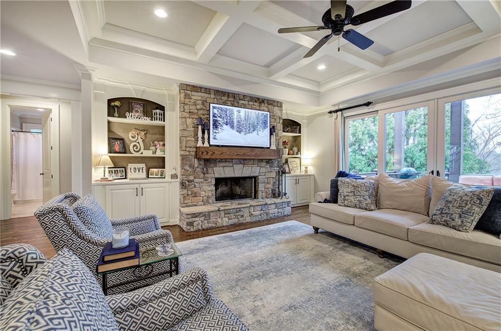 Canton, Georgia, 30114, United States, 6 Bedrooms Bedrooms, ,5 BathroomsBathrooms,Residential,Active,2009423