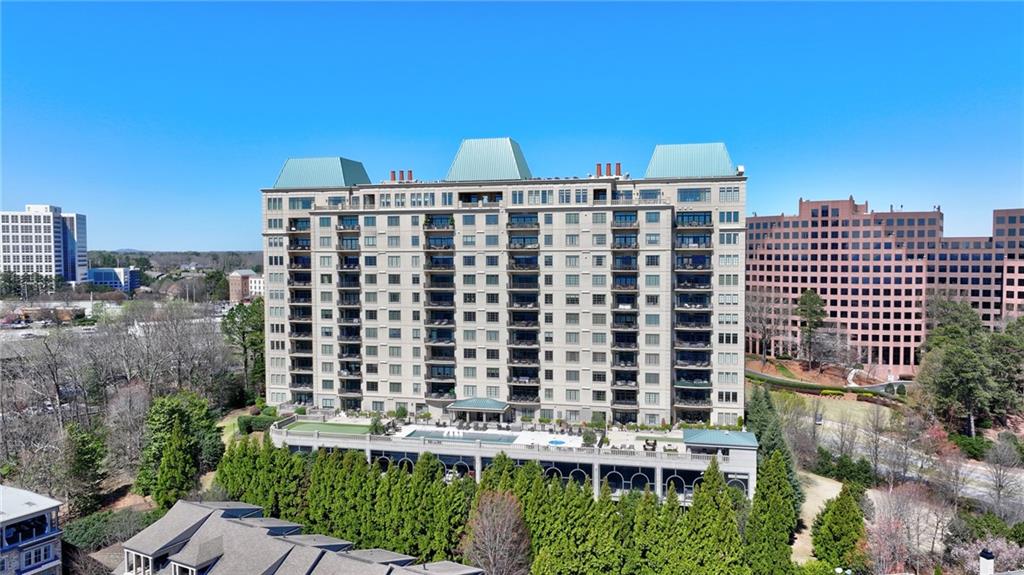 Atlanta, Georgia, 30339, United States, 2 Bedrooms Bedrooms, ,3 BathroomsBathrooms,Residential,Active,1919395