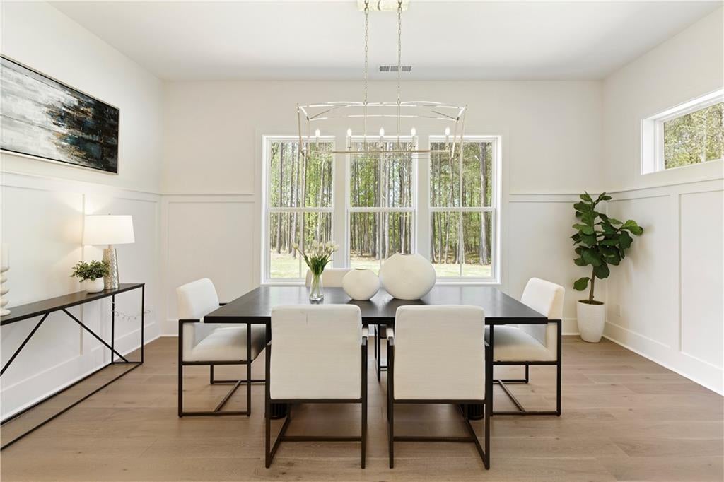 Cumming, Georgia, 30028, United States, 5 Bedrooms Bedrooms, ,5 BathroomsBathrooms,Residential,Active,1764916