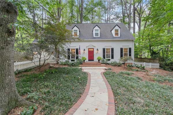 5583 ROBERTS DR, DUNWOODY, GA 30338, photo 2 of 56