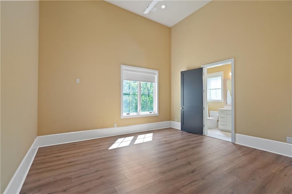 Johns Creek, Georgia, 30022, United States, ,6 BathroomsBathrooms,Residential,Active,1799401