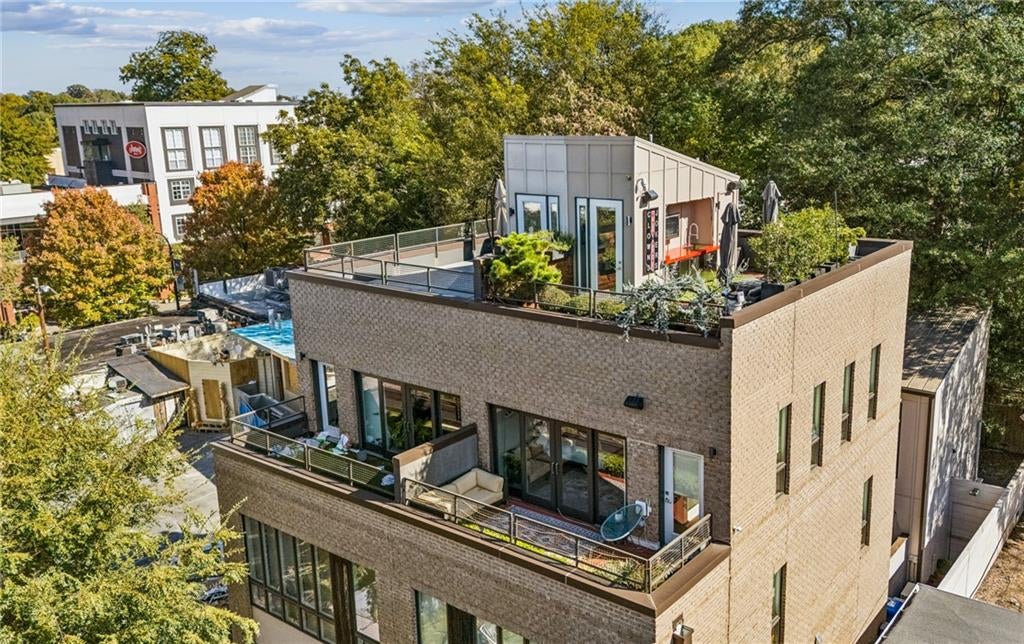 Atlanta, Georgia, 30309, United States, 3 Bedrooms Bedrooms, ,4 BathroomsBathrooms,Residential,Active,1997555