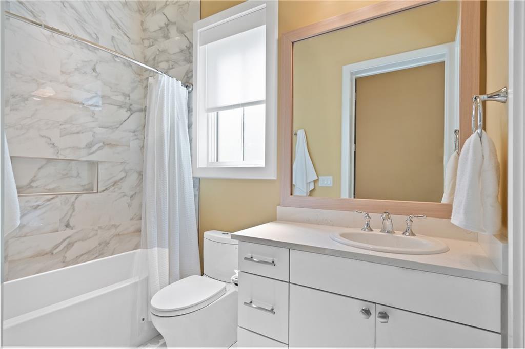 Johns Creek, Georgia, 30022, United States, ,6 BathroomsBathrooms,Residential,Active,1799401