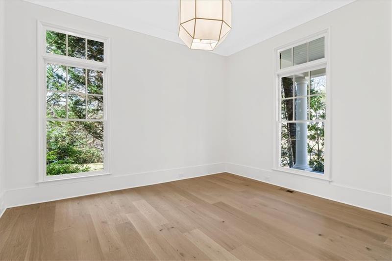 Atlanta, Georgia, 30309, United States, 4 Bedrooms Bedrooms, ,5 BathroomsBathrooms,Residential,Active,1997549