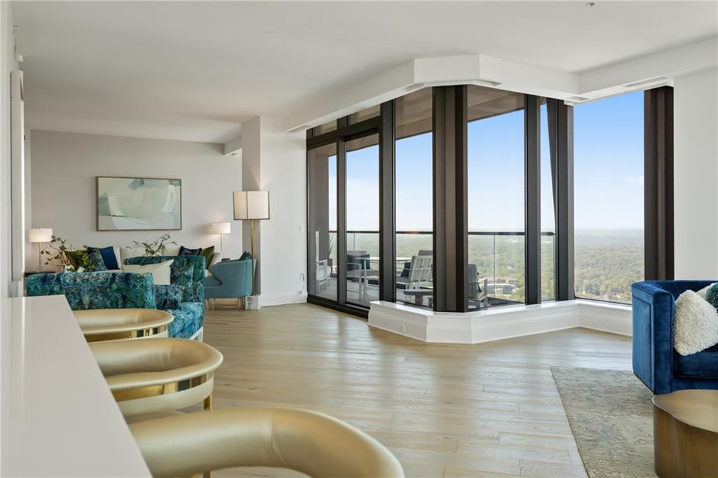 Atlanta, Georgia, 30326, United States, 2 Bedrooms Bedrooms, ,3 BathroomsBathrooms,Residential,Active,2014154