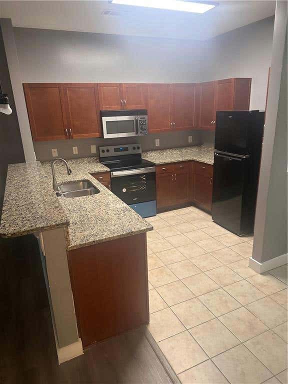 870 MAYSON TURNER RD NW UNIT 1126, ATLANTA, GA 30314, photo 1 of 8