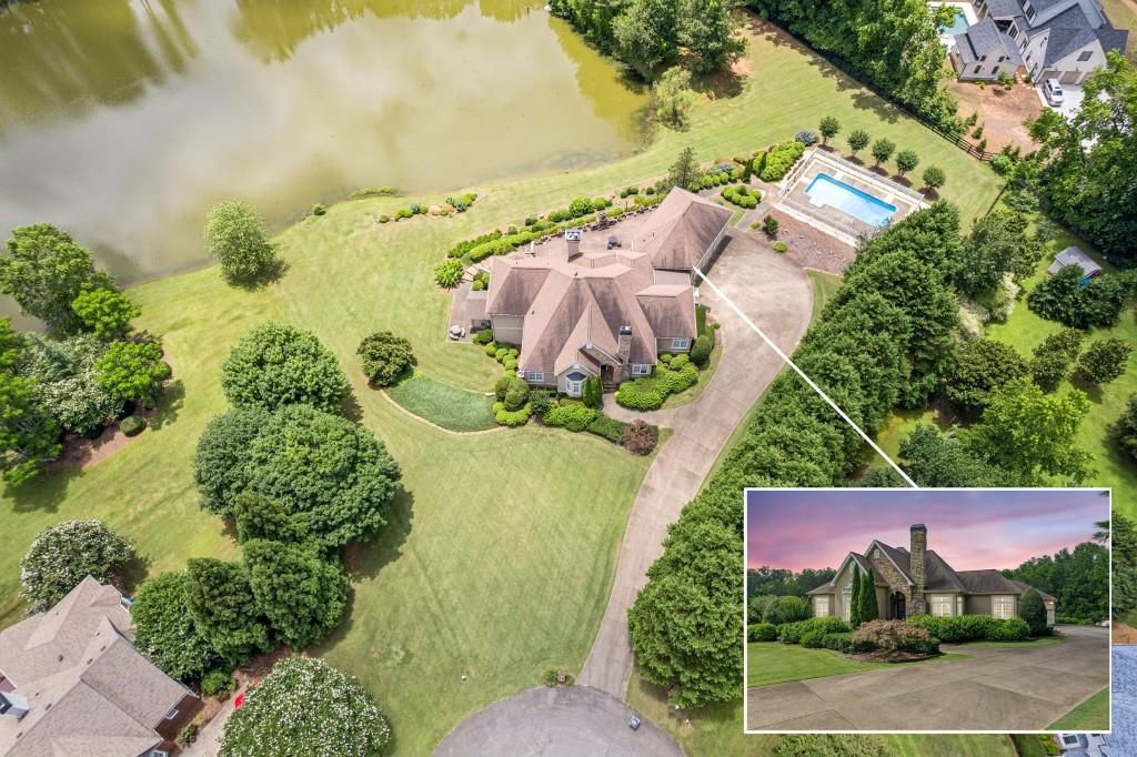Canton, Georgia, 30115, United States, 5 Bedrooms Bedrooms, ,6 BathroomsBathrooms,Residential,Active,1862827