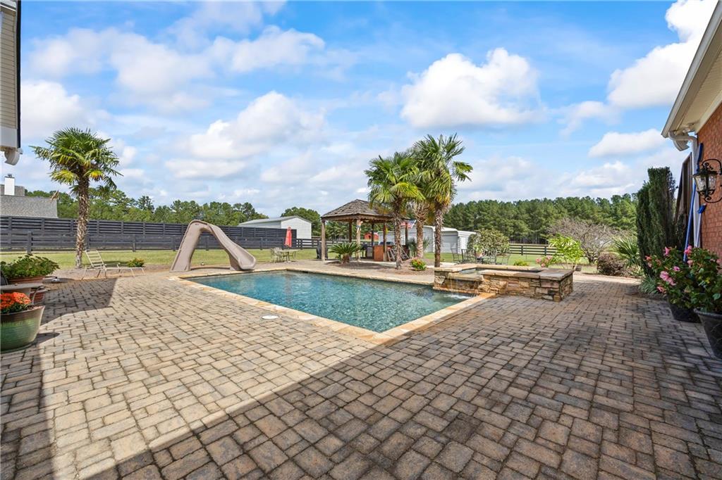 Monroe, Georgia, 30656, United States, 3 Bedrooms Bedrooms, ,5 BathroomsBathrooms,Residential,Active,1995266