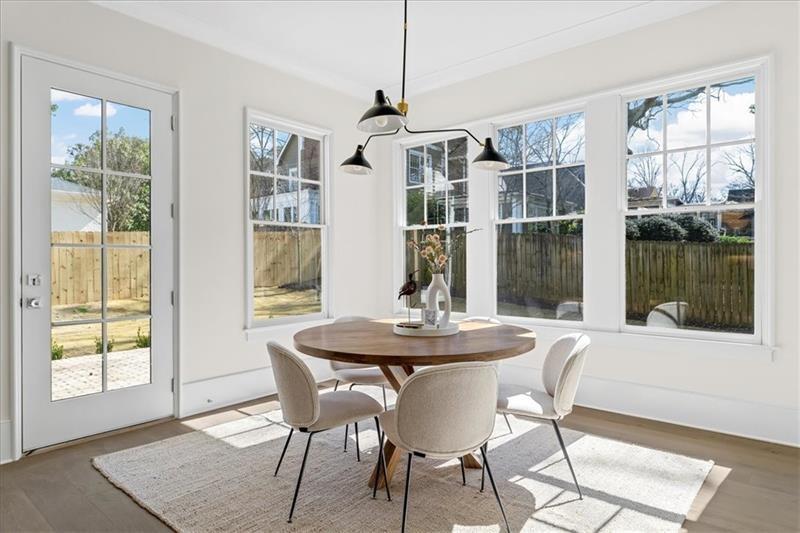 Atlanta, Georgia, 30309, United States, 4 Bedrooms Bedrooms, ,5 BathroomsBathrooms,Residential,Active,1997549