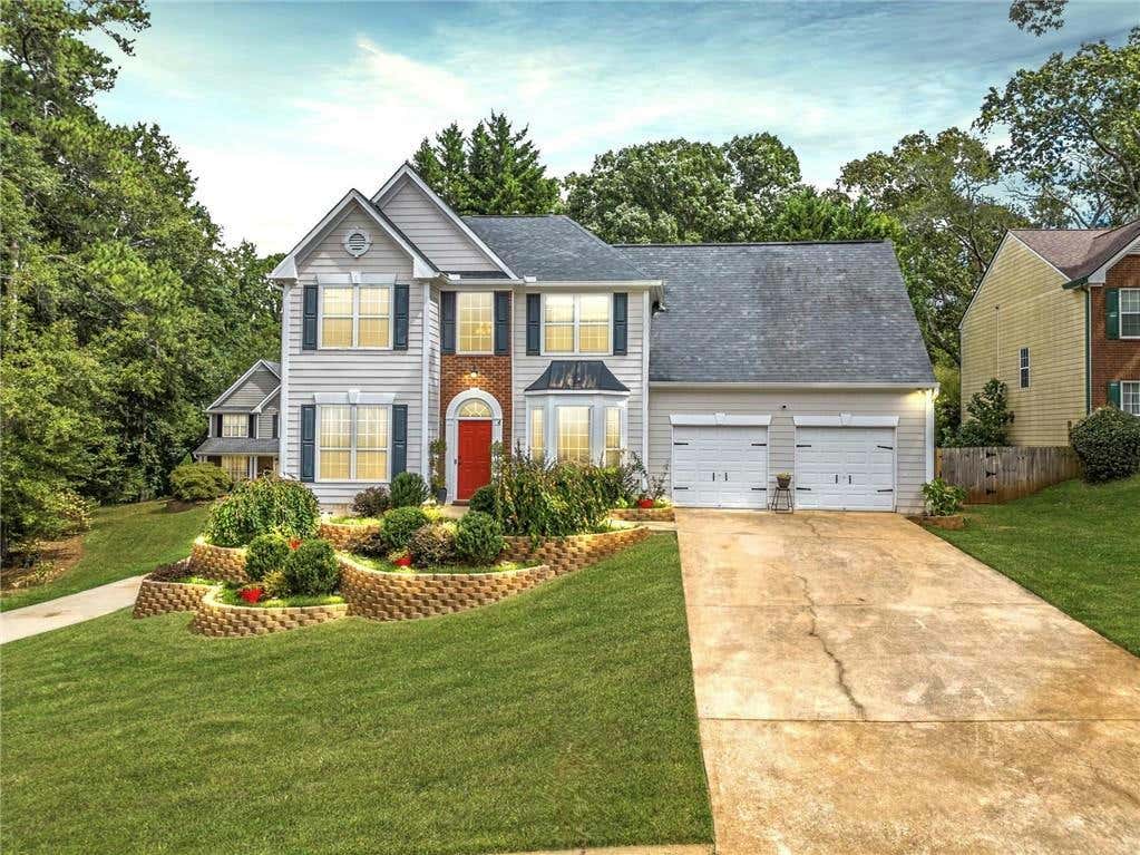 5021 HUNTCREST DR SW, MABLETON, GA 30126, photo 1 of 33