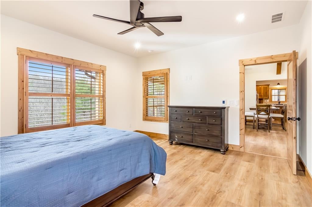 Talking Rock, Georgia, 30175, United States, 4 Bedrooms Bedrooms, ,3 BathroomsBathrooms,Residential,Active,2000221