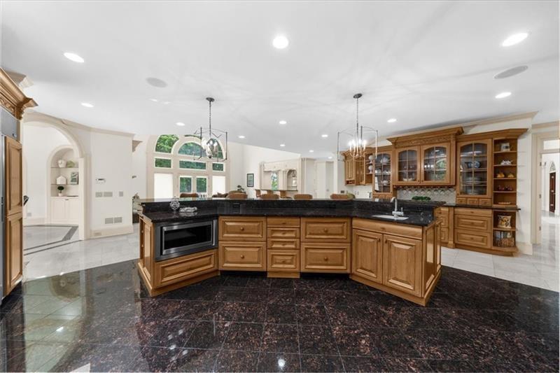 Alpharetta, Georgia, 30022, United States, 6 Bedrooms Bedrooms, ,9 BathroomsBathrooms,Residential,Active,2013446