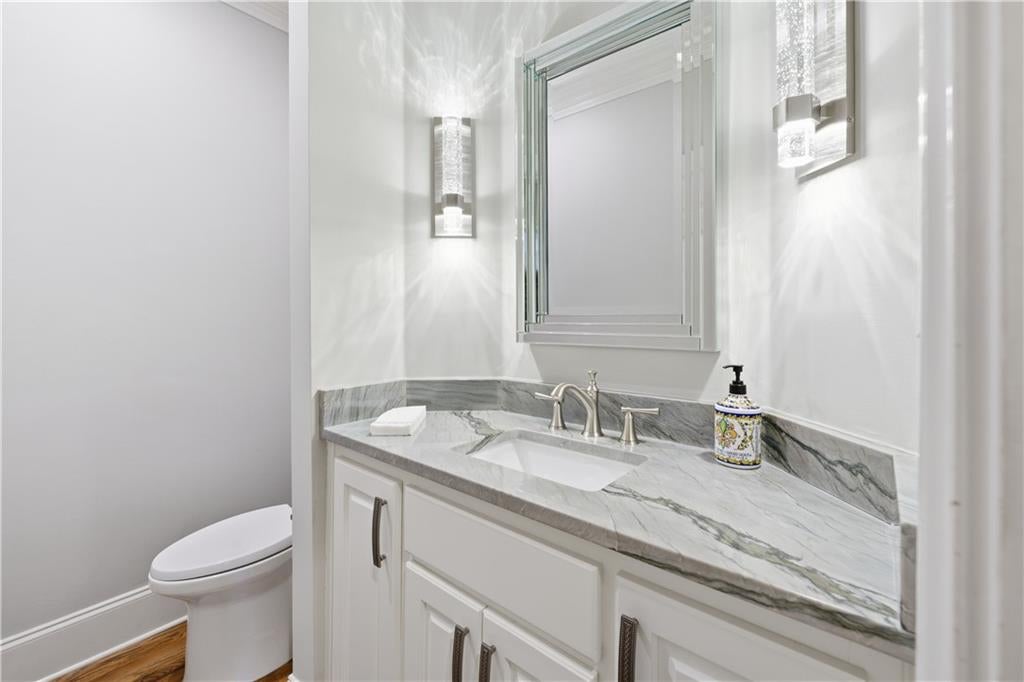 Johns Creek, Georgia, 30097, United States, 4 Bedrooms Bedrooms, ,5 BathroomsBathrooms,Residential,Active,2007308