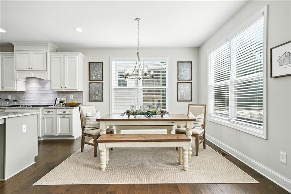 Canton, Georgia, 30115, United States, 7 Bedrooms Bedrooms, ,4 BathroomsBathrooms,Residential,Active,1936414