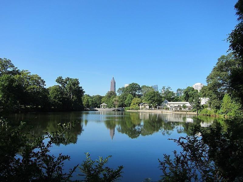 Atlanta, Georgia, 30308, United States, 4 Bedrooms Bedrooms, ,5 BathroomsBathrooms,Residential,Pending,1997548