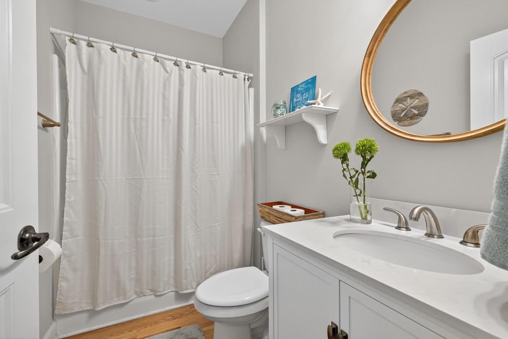 Flowery Branch, Georgia, 30542, United States, 6 Bedrooms Bedrooms, ,6 BathroomsBathrooms,Residential,Active,1897984