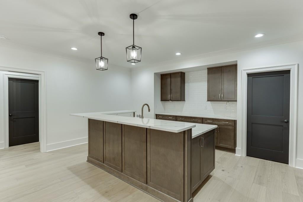 Flowery Branch, Georgia, 30542, United States, 4 Bedrooms Bedrooms, ,6 BathroomsBathrooms,Residential,Active,1999935