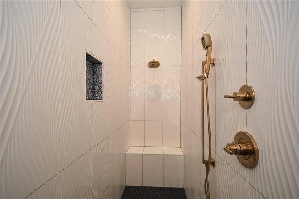 Waleska, Georgia, 30183, United States, ,5 BathroomsBathrooms,Residential,Active,1704235