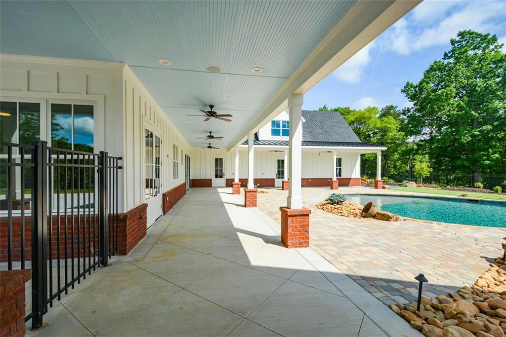 Waleska, Georgia, 30183, United States, ,5 BathroomsBathrooms,Residential,Active,1704235