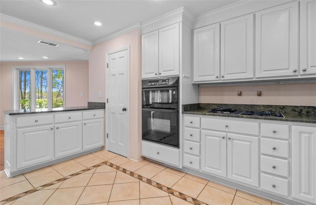 Big Canoe, Georgia, 30143, United States, 4 Bedrooms Bedrooms, ,4 BathroomsBathrooms,Residential,Active,1969782