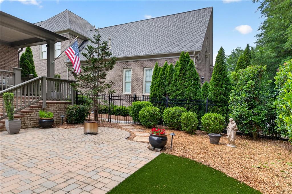 Berkeley Lake, Georgia, 30096, United States, 4 Bedrooms Bedrooms, ,6 BathroomsBathrooms,Residential,Active,2043849