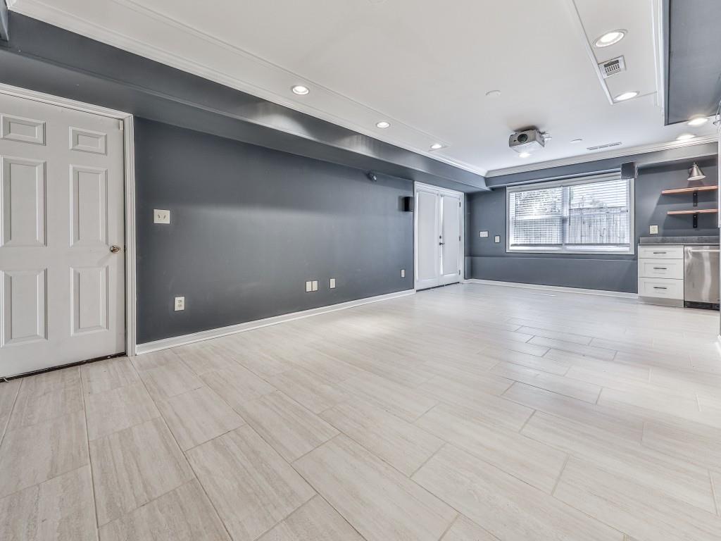 Atlanta, Georgia, 30305, United States, 5 Bedrooms Bedrooms, ,6 BathroomsBathrooms,Residential,Active,1988481