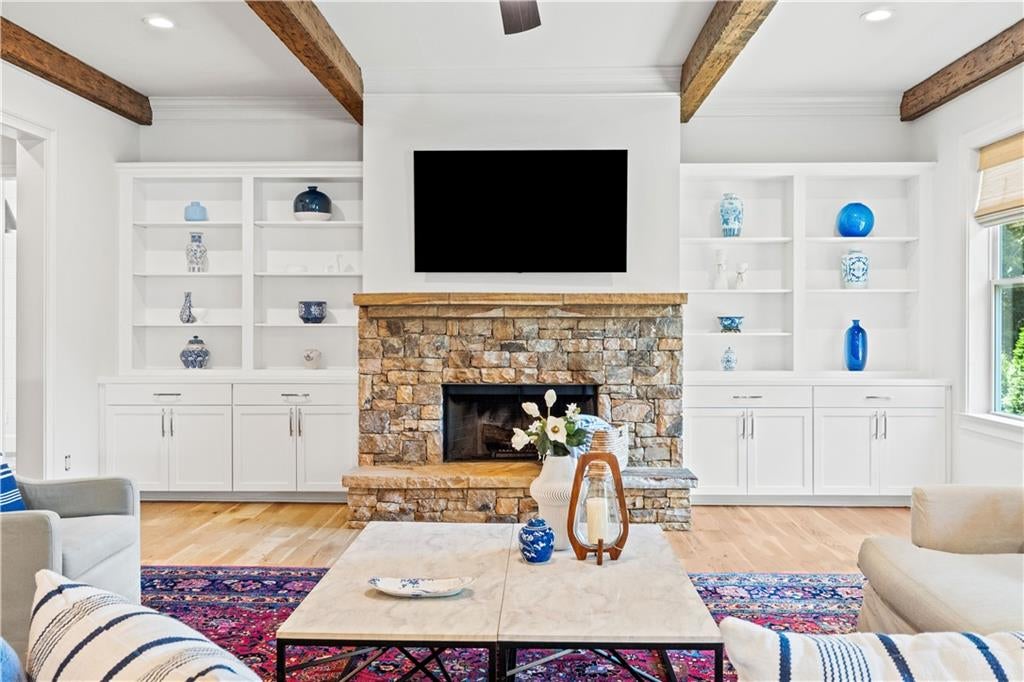 Milton, Georgia, 30004, United States, 5 Bedrooms Bedrooms, ,7 BathroomsBathrooms,Residential,Active,2011188