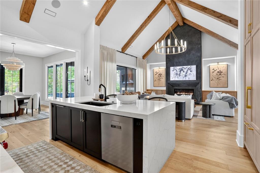 Canton, Georgia, 30115, United States, 4 Bedrooms Bedrooms, ,5 BathroomsBathrooms,Residential,Active,1997565