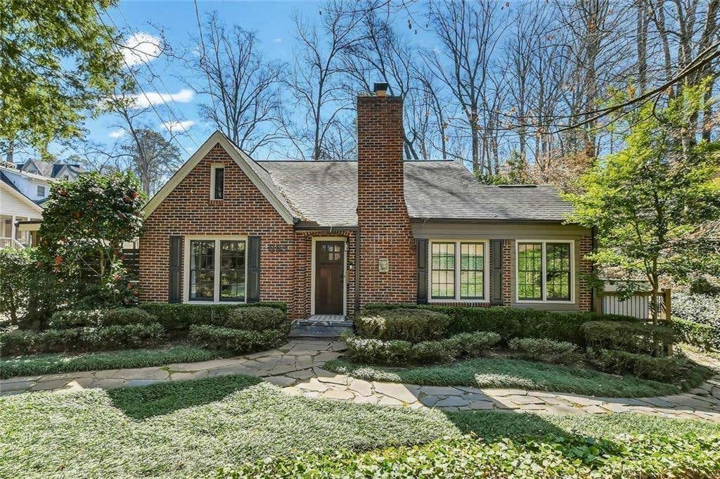 663 Amsterdam Ave NE  