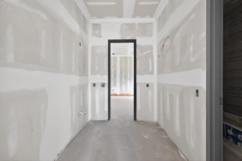 Loganville, Georgia, 30052, United States, 9 Bedrooms Bedrooms, ,10 BathroomsBathrooms,Residential,Active,1987241