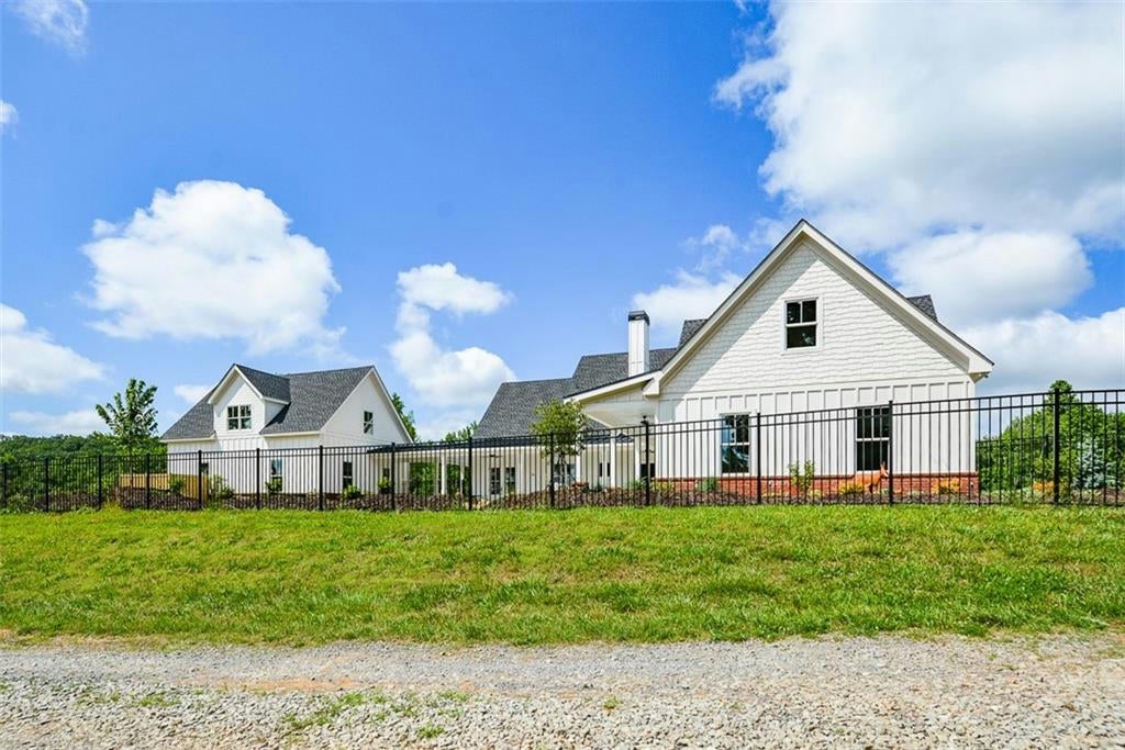 Waleska, Georgia, 30183, United States, ,5 BathroomsBathrooms,Residential,Active,1704235