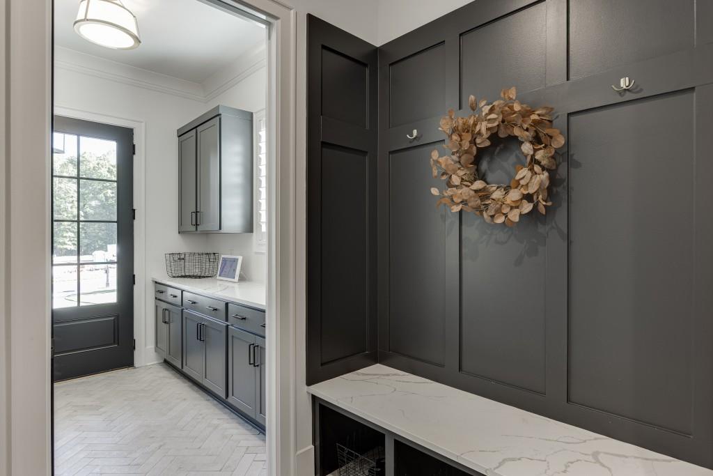 Flowery Branch, Georgia, 30542, United States, 4 Bedrooms Bedrooms, ,6 BathroomsBathrooms,Residential,Active,1999935