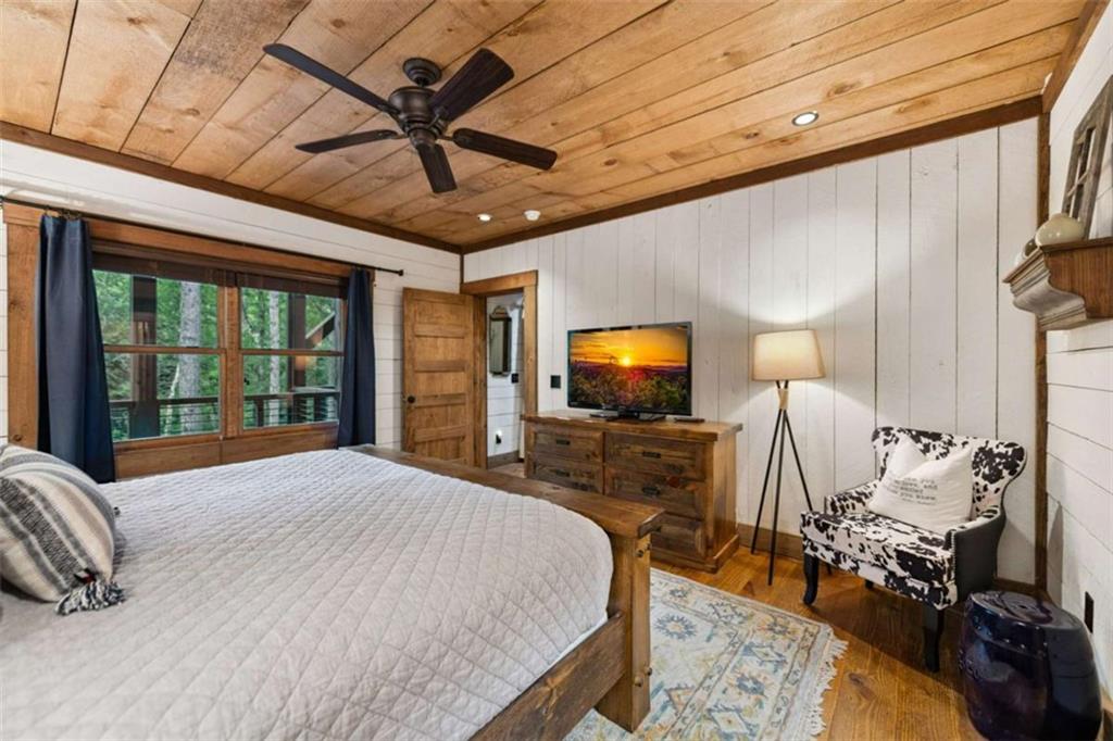 Blue Ridge, Georgia, 30513, United States, 3 Bedrooms Bedrooms, ,5 BathroomsBathrooms,Residential,Active,2007311