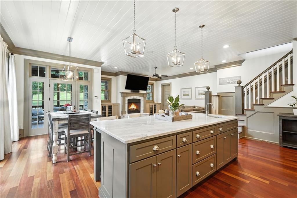 Ball Ground, Georgia, 30107, United States, 5 Bedrooms Bedrooms, ,6 BathroomsBathrooms,Residential,Active,1961964