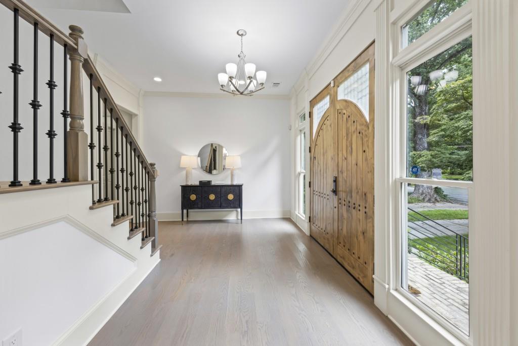 Atlanta, Georgia, 30306, United States, 4 Bedrooms Bedrooms, ,5 BathroomsBathrooms,Residential,Active,1964278