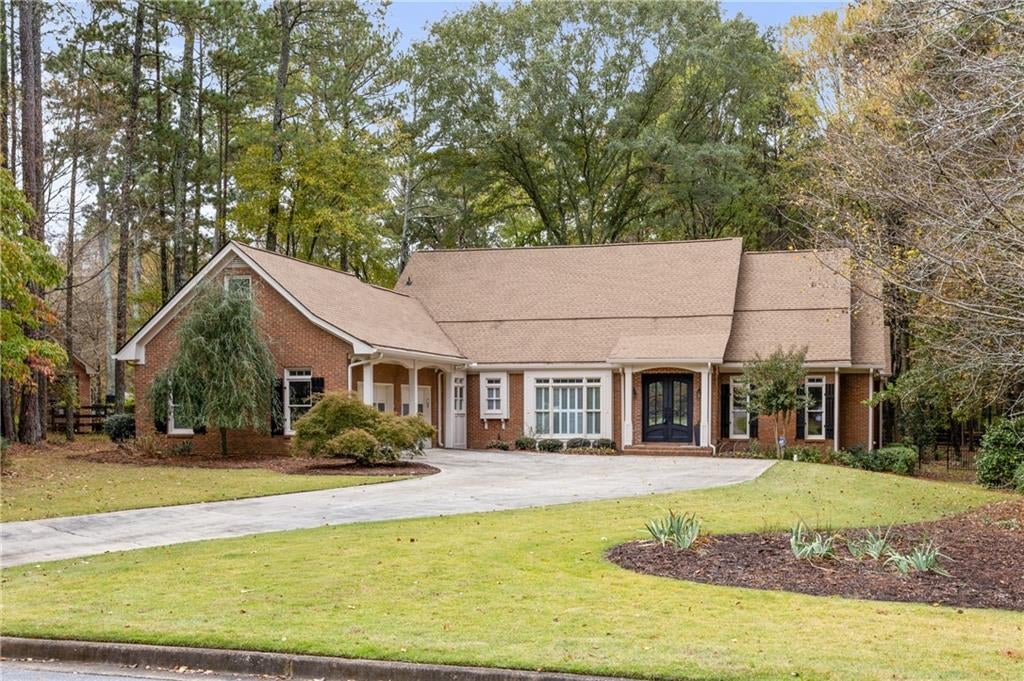 Johns Creek, Georgia, 30097, United States, 6 Bedrooms Bedrooms, ,6 BathroomsBathrooms,Residential,Active,1973298
