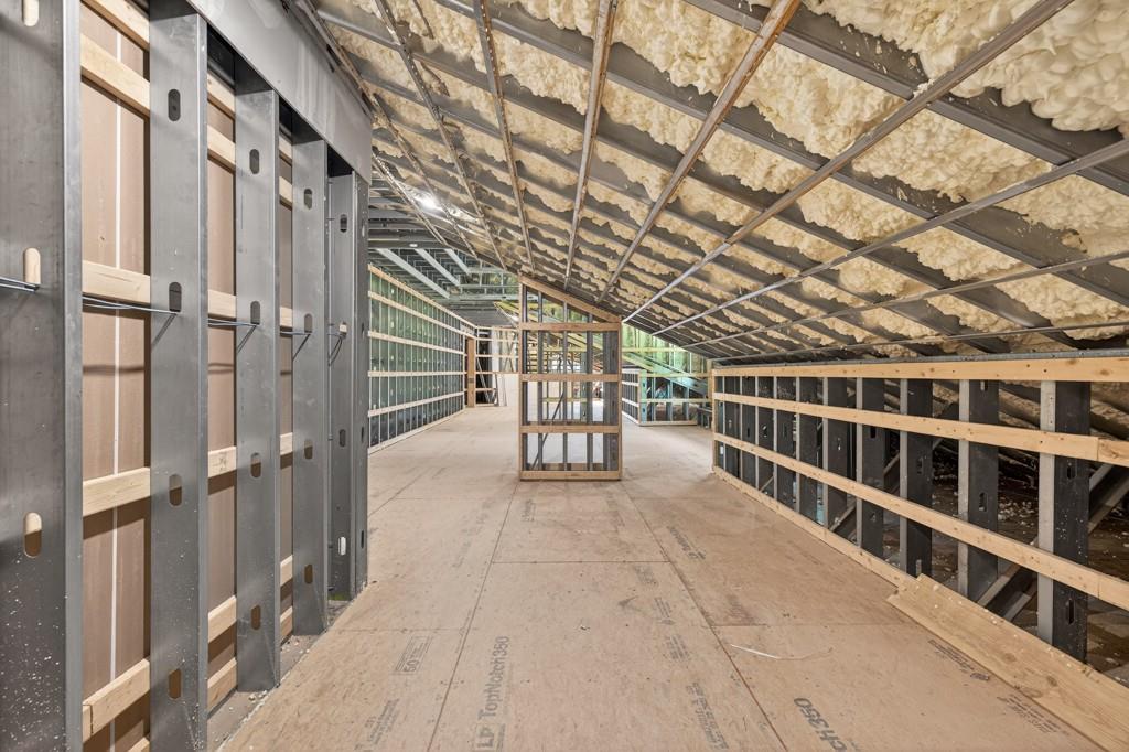 Loganville, Georgia, 30052, United States, 9 Bedrooms Bedrooms, ,10 BathroomsBathrooms,Residential,Active,1987241