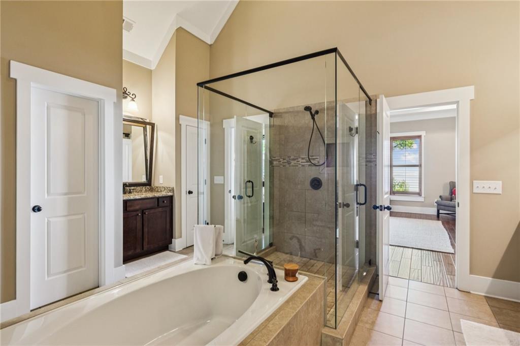 Big Canoe, Georgia, 30143, United States, 3 Bedrooms Bedrooms, ,4 BathroomsBathrooms,Residential,Active,2006882