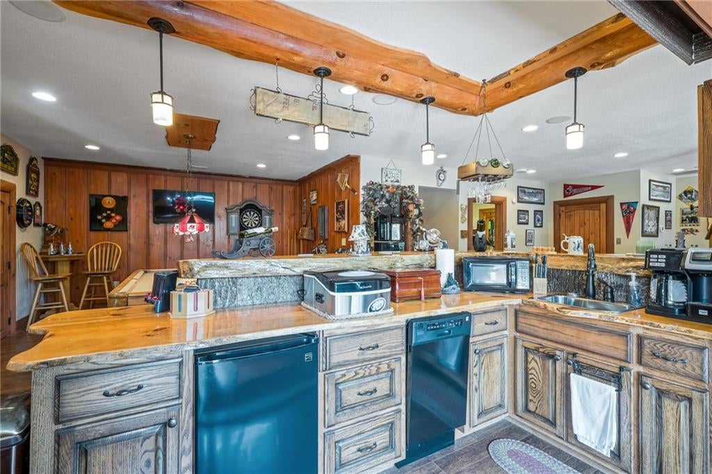 Other-North Carolina, North Carolina, 28906, United States, 4 Bedrooms Bedrooms, ,7 BathroomsBathrooms,Residential,Active,1902930