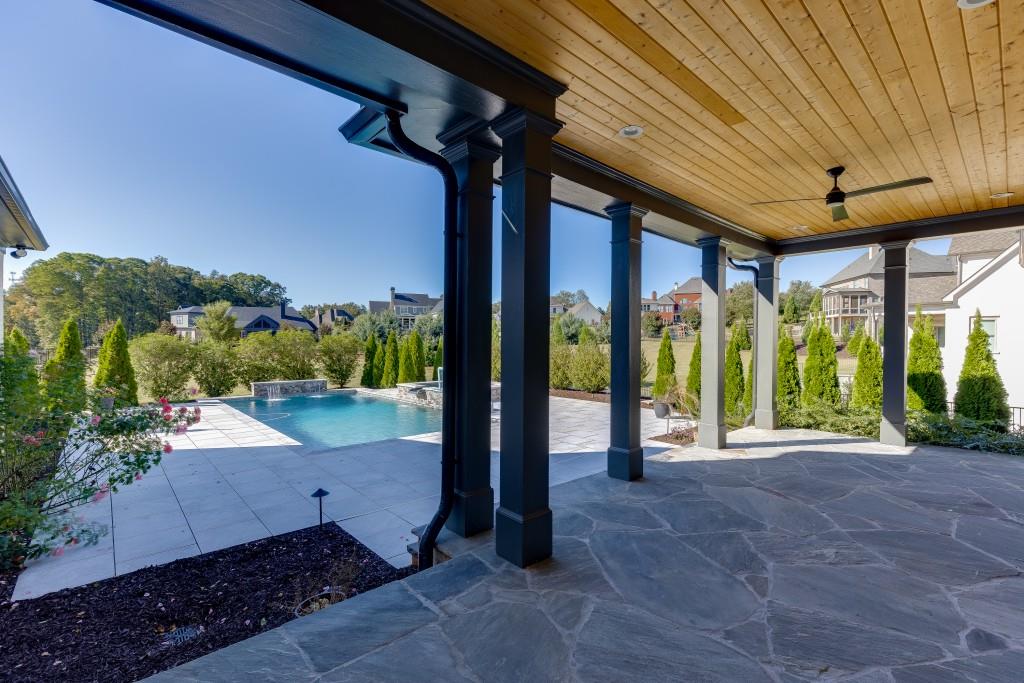 Flowery Branch, Georgia, 30542, United States, 4 Bedrooms Bedrooms, ,6 BathroomsBathrooms,Residential,Active,1999935