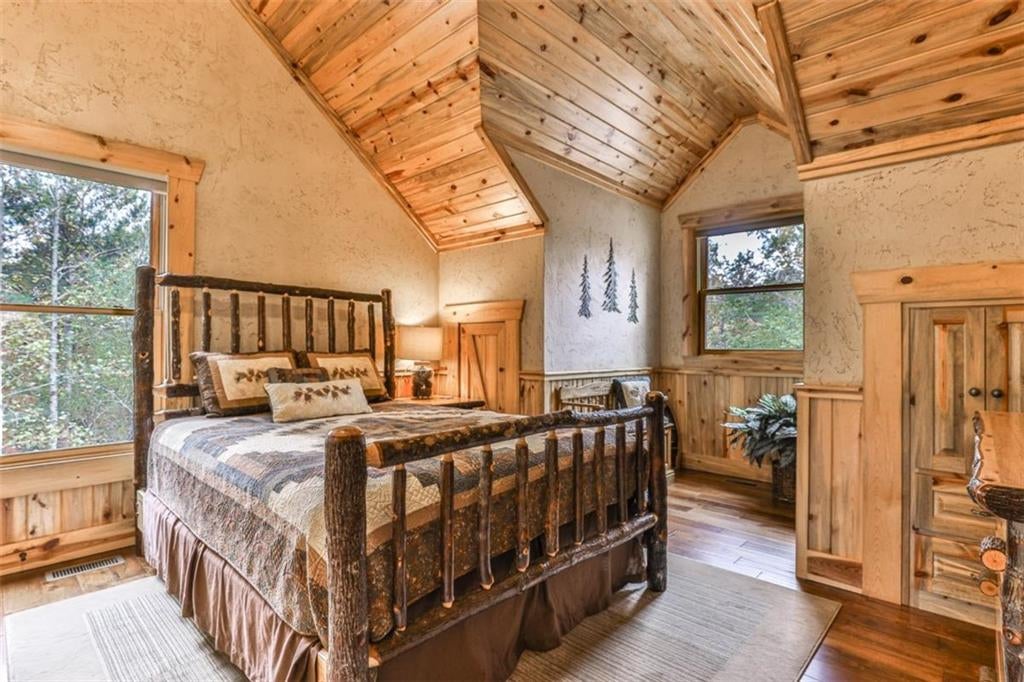 Talking Rock, Georgia, 30175, United States, 5 Bedrooms Bedrooms, ,5 BathroomsBathrooms,Residential,Active,1953388