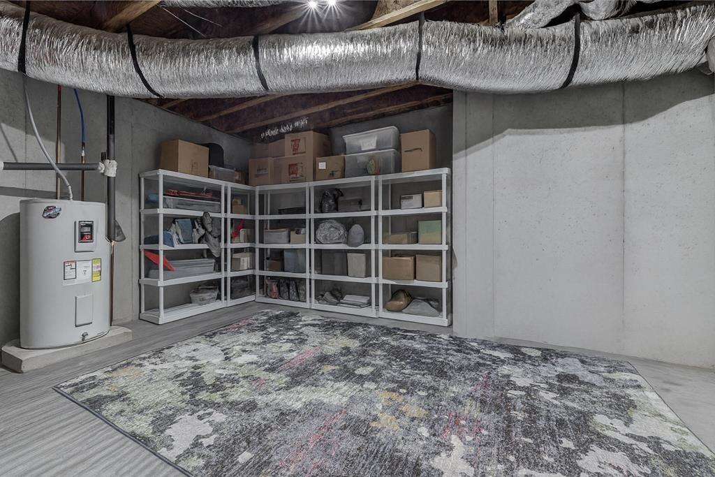 Ellijay, Georgia, 30540, United States, 4 Bedrooms Bedrooms, ,5 BathroomsBathrooms,Residential,Active,1913024