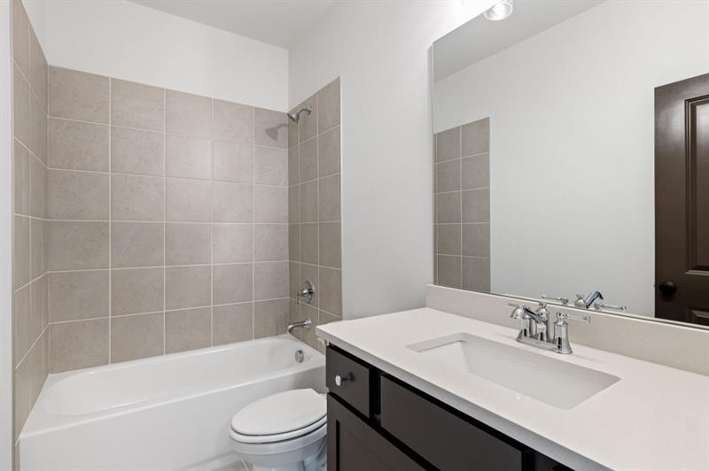 Gainesville, Georgia, 30506, United States, 5 Bedrooms Bedrooms, ,5 BathroomsBathrooms,Residential,Active,2006997