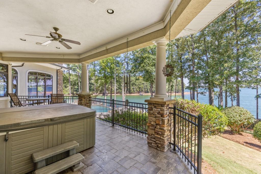 Flowery Branch, Georgia, 30542, United States, 4 Bedrooms Bedrooms, ,8 BathroomsBathrooms,Residential,Active,1929460